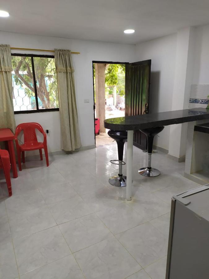 Emvacamo' Apartment